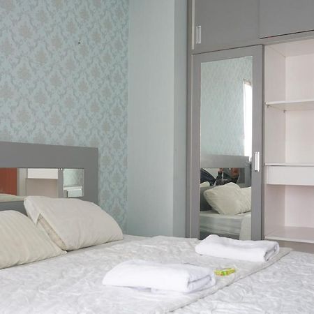 Green Lake View Just Sleep & Cozy Hotel Pondokcabe Hilir Exterior foto